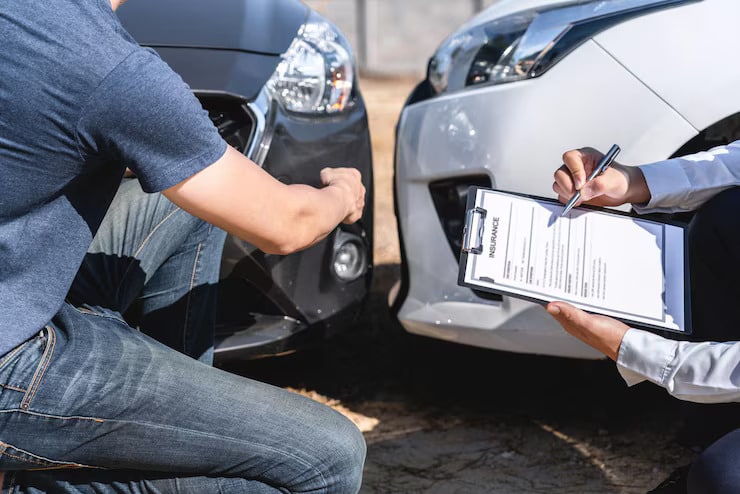 Image for How to Deal With Insurance Adjusters After a Car Accident in South Carolina? post
