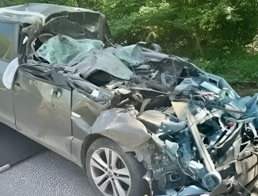 1 airlifted to hospital after car crash, injuries reported