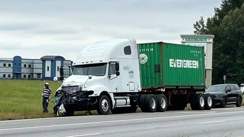 Image for Crash with Injuries at Hwy. 21 and Market Blvd. Intersection Impacts Traffic in Port Wentworth post