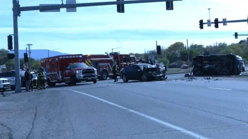 Fatal-Laurens-County-Crash_-2016-Dodge-Coupe-Strikes-Tree-on-SC-Highway-56