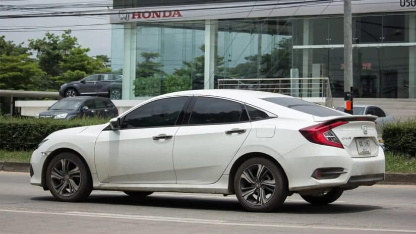 Image for Honda Recalls Over 400,000 Civic Vehicles Due to Wheel Detachment Risk post