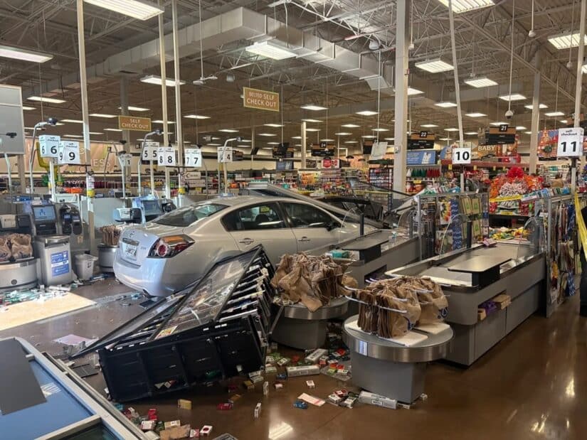 Image for Four Injured After Car Crashes Into Grocery Store in Athens, Georgia post