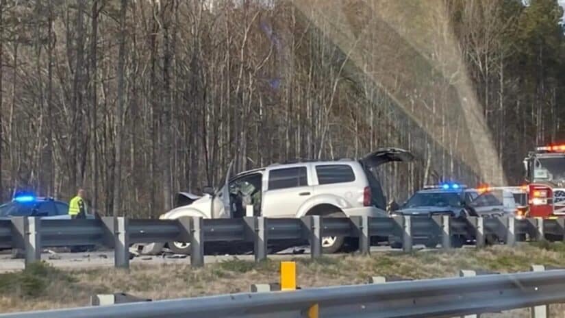Image for Deputies Investigate 4-Vehicle Crash on GA 400 in Forsyth County post