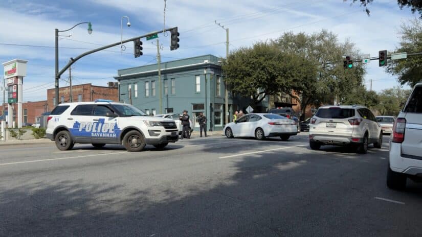 Image for Traffic Accident Closes MLK Blvd and Jones Street Intersection in Savannah post