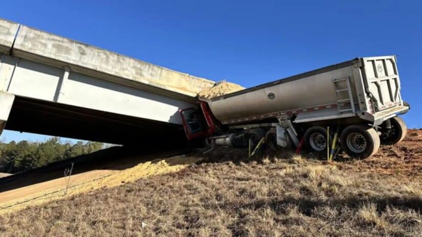 Image for Ware Shoals Dump Truck Crash on Highway 252 Bridge post