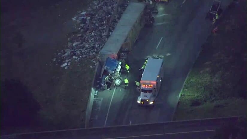 Image for GDOT: Accident on I-285 Shuts Down Lanes in Cobb County post