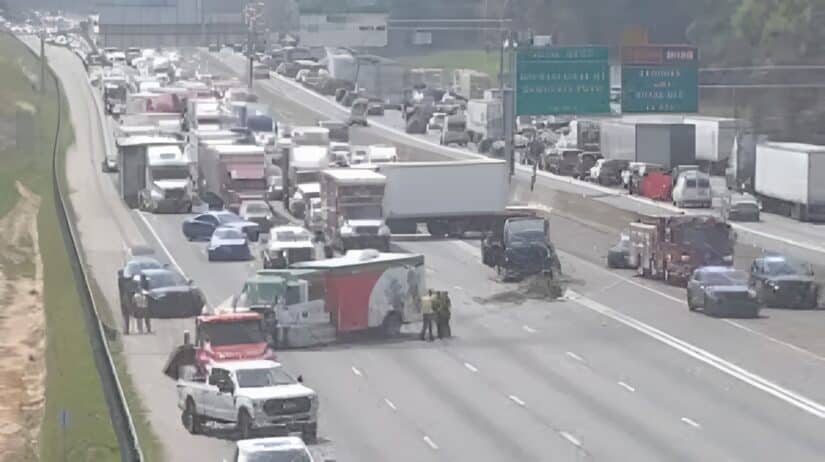 Image for UPDATE: No Serious Injuries in Multi-Vehicle Accident on I-985 post